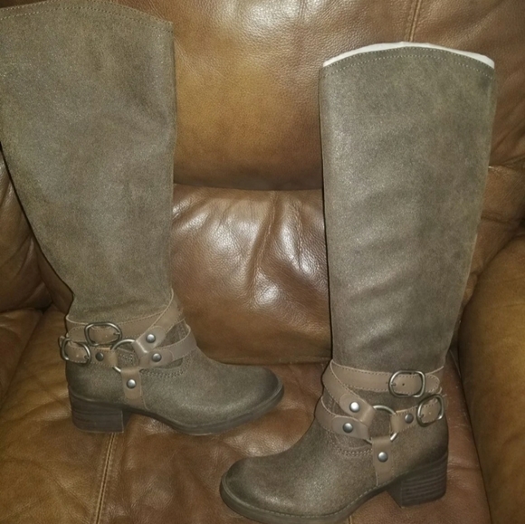 Lucky Brand Boots - Picture 4 of 4